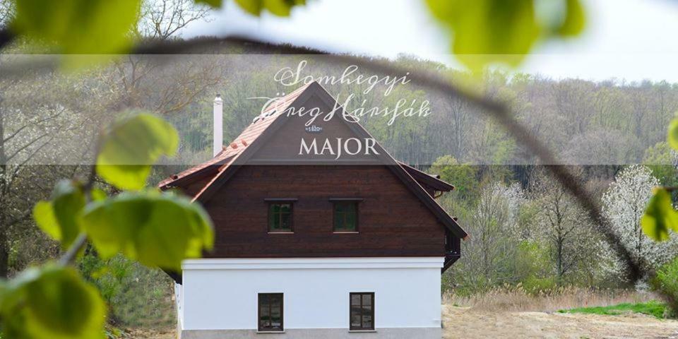 BakonybélSomhegyi Oereg Harsfak Major Vendeghaz住宿加早餐旅馆 外观 照片